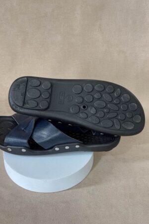 c306f417-3eee-11f1-ac30-0cc47ae7dc54-9-2